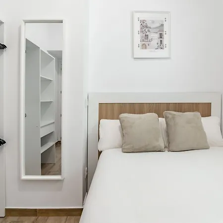 Charming San Isidro Apartment Madrid Exterior photo